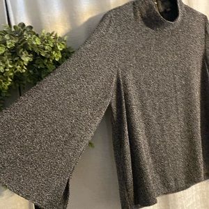 Zara Bell sleeved top